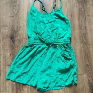 ❤️2/$20 Wilfred silk Peri Romper